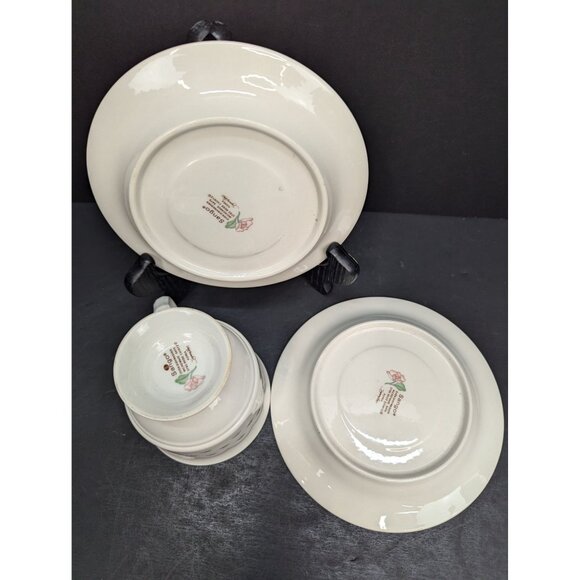 Sango Rose Chintz 3793 1 Footed Teacup and 2 Saucers by Suzanne Evans - Picture 8 of 9